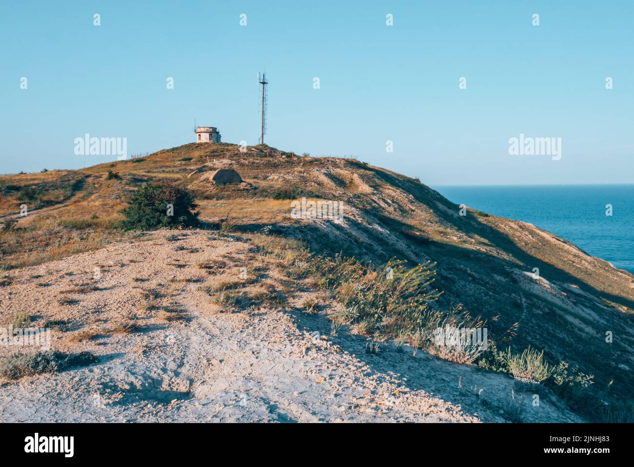 Small Promontory Promontory and ocean hi-res stock photography and images - Alamy