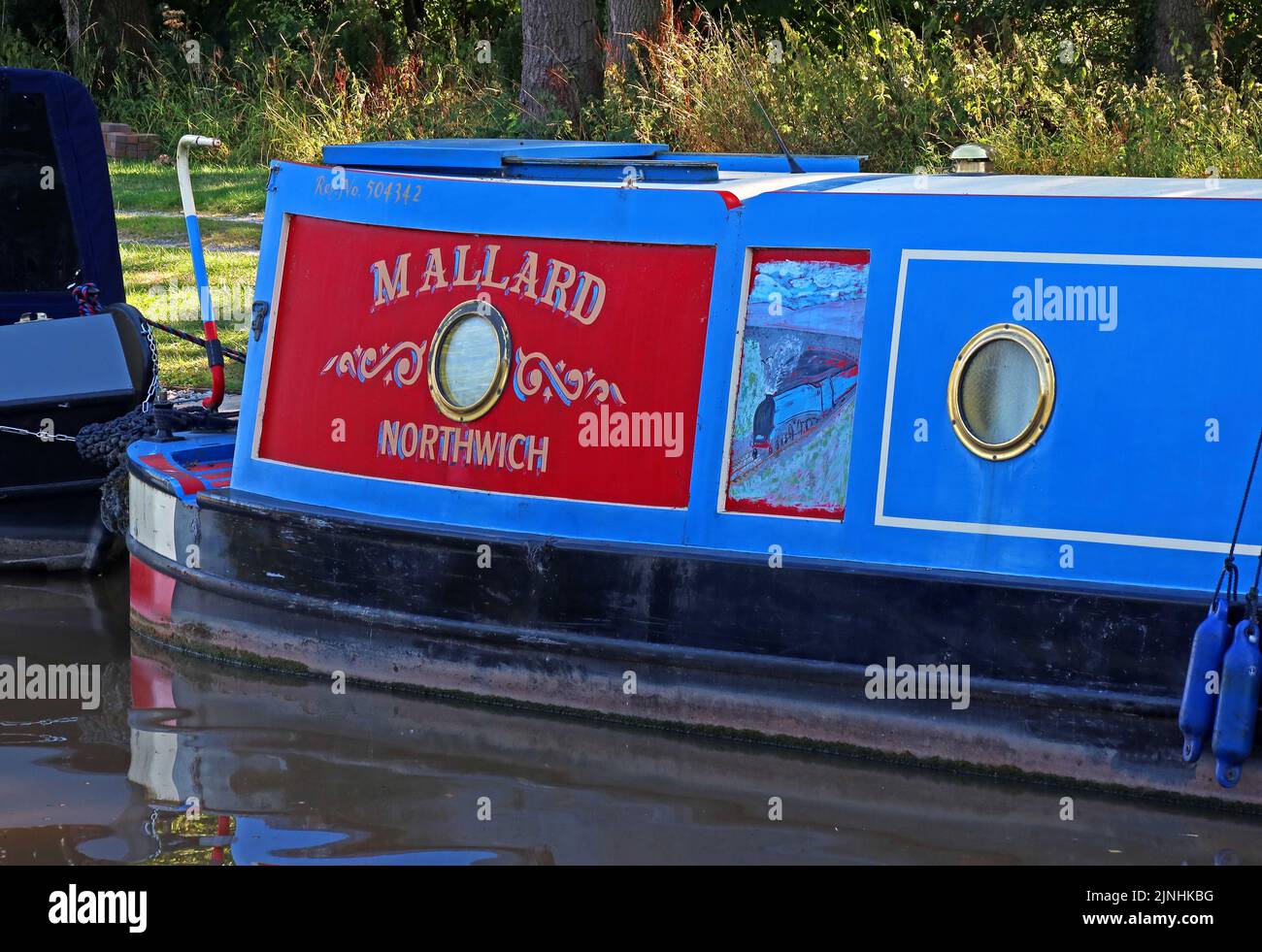 Mallard barge from Northwich, moored at Nantwich Marina, Basin End, Chester Road, Nantwich, Cheshire, England, CW5 8LB Stock Photo