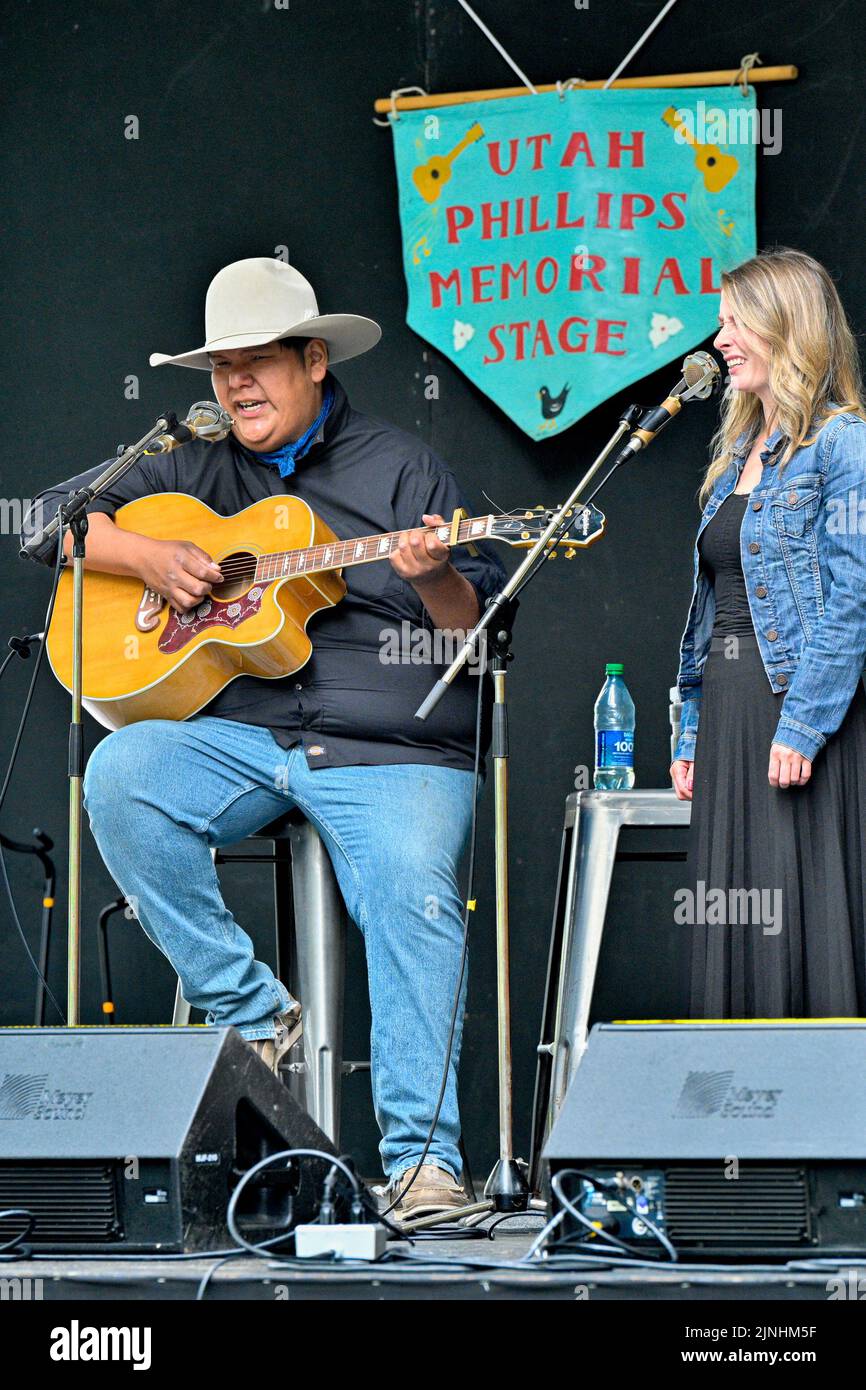 Richard Inman and Amber Nielson aka Fortune Block, Vancouver Folk Music Festival, Vancouver, British Columbia, Canada Stock Photo