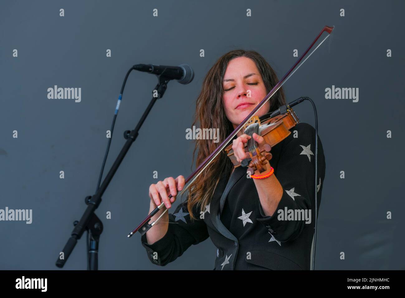 Lisa MacIsaac,, Madison Violet, Canmore Folk Music Festival, Canmore, Alberta, Canada Stock Photo