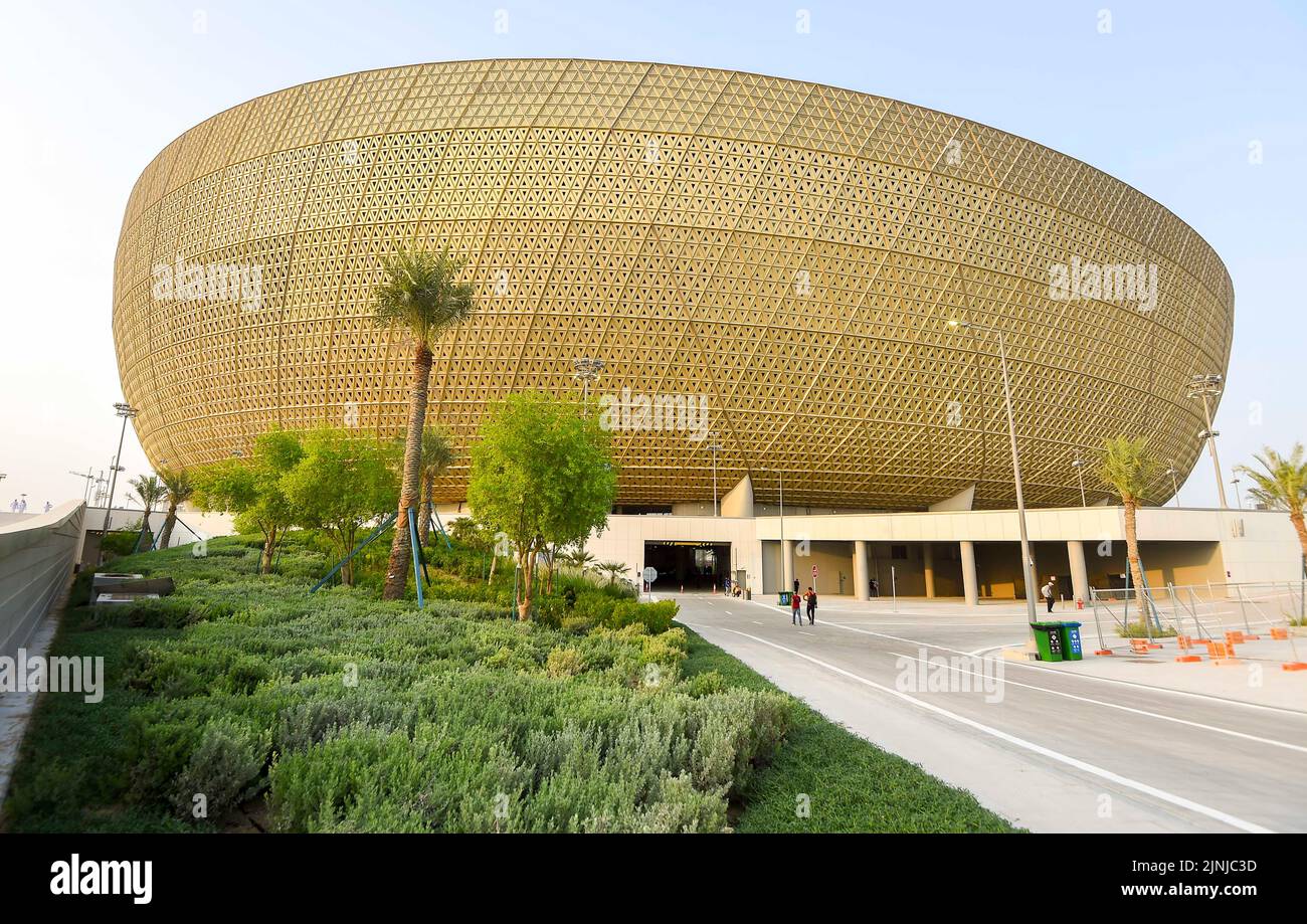 Doha. 11th Aug, 2022. Photo taken on Aug. 11, 2022 shows the exterior view of Lusail Stadium which will host the 2022 FIFA World Cup matches in Doha, Qatar. Credit: Nikku/Xinhua/Alamy Live News Stock Photo