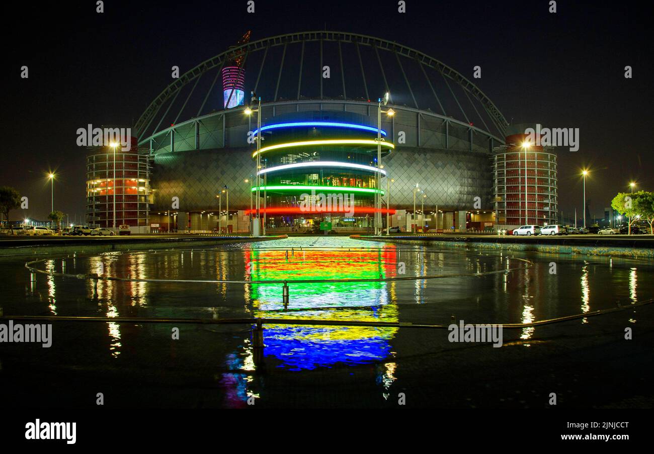 Doha. 7th Aug, 2022. Photo taken on Aug. 7, 2022 shows the exterior view of Khalifa International Stadium which will host the 2022 FIFA World Cup matches in Doha, Qatar. Credit: Nikku/Xinhua/Alamy Live News Stock Photo
