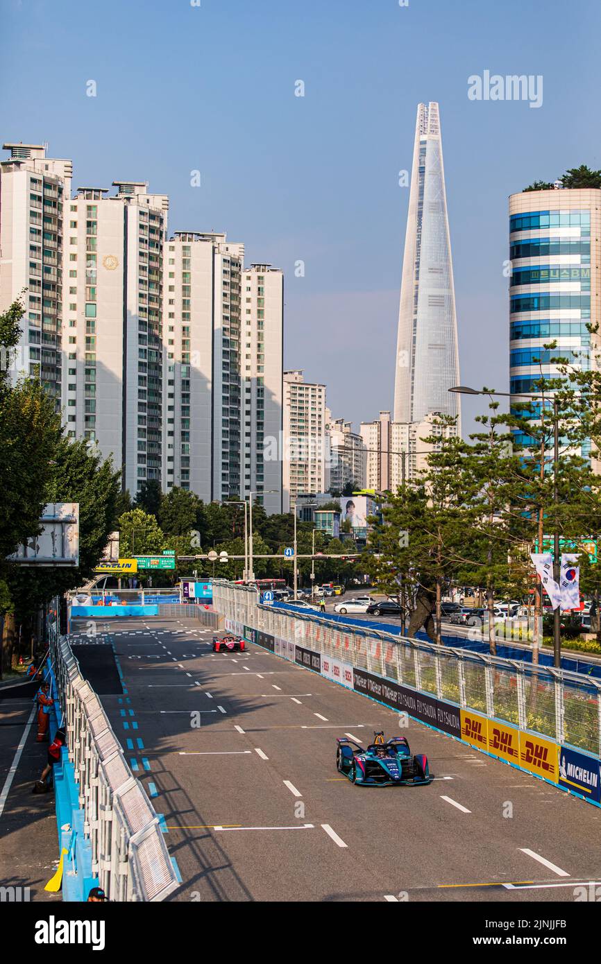33 TICKTUM Dan (gbr), NIO 333 FE Team, Nio 333 001, action during the 2022 Seoul ePrix, 10th meeting of the 2021-22 ABB FIA Formula E World Championship, on the Seoul Street Circuit from August 12 to 14, in Seoul, South Korea - Photo Bastien Roux / DPPI Stock Photo