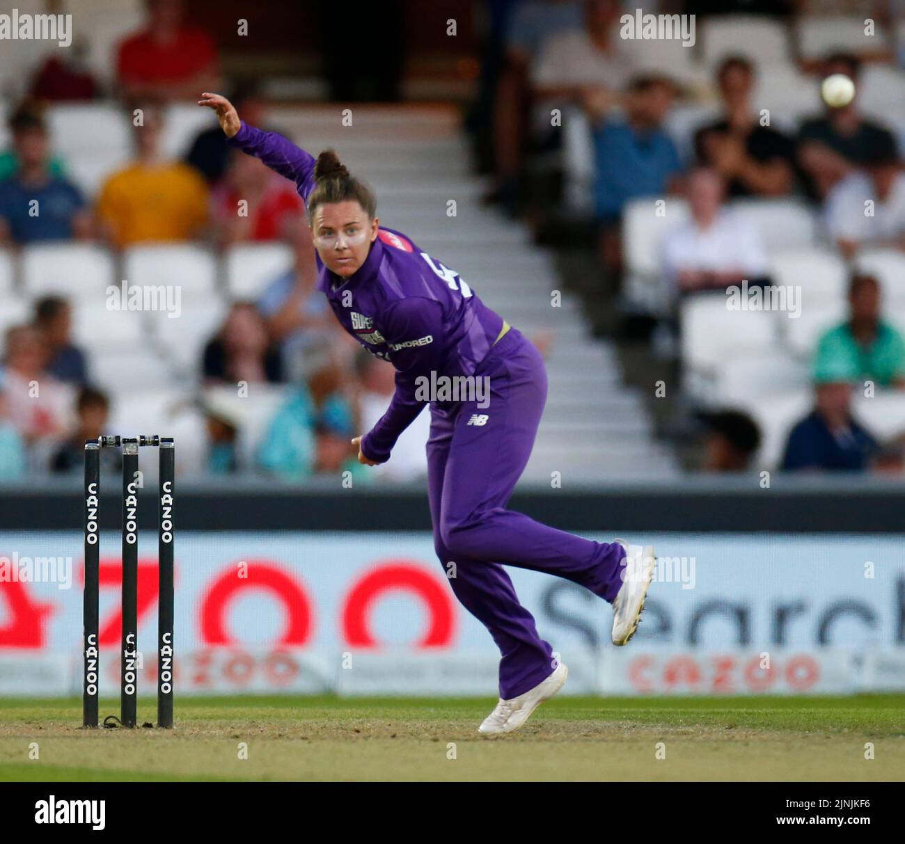 LONDON ENGLAND - AUGUST  11 : Linsey Smith  during The Hundred Women match between Oval Invincible's Women against Northern Supercharges Women at Kia Stock Photo