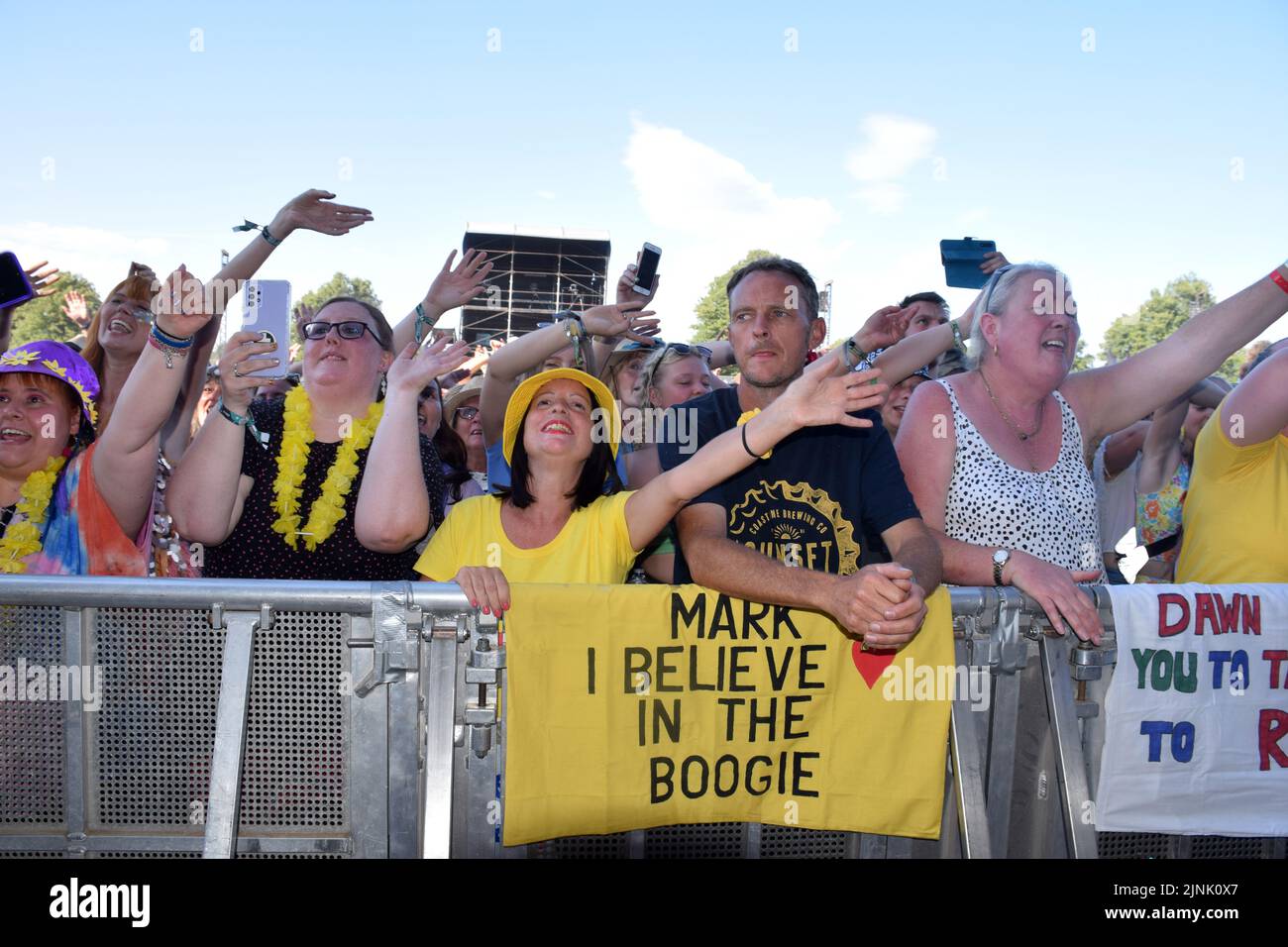 Latitude Festival July 2022, Henham Park, Suffolk, UK. Mark Owen (Take That) fans Stock Photo