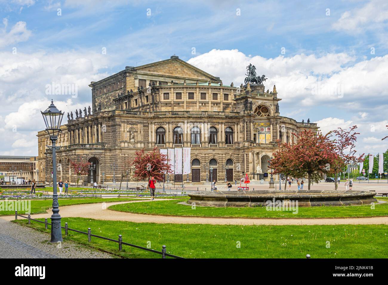 dresden, semperoper, dresdens, semperopers Stock Photo - Alamy