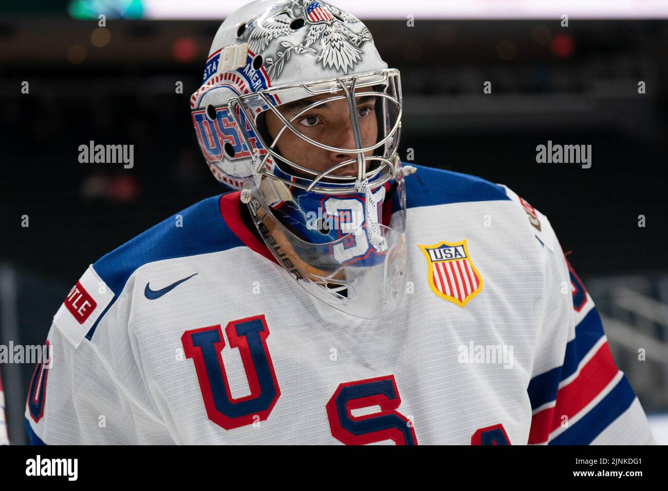 August 11, 2022, Edmonton, Alberta, Canada: KAIDEN MBEREKO (30) of United States of America waits for play to begin during the second period of a World Junior Championship game at Rogers Place in Edmonton, Alberta. (Credit Image: © Matthew Helfrich/ZUMA Press Wire) Stock Photo