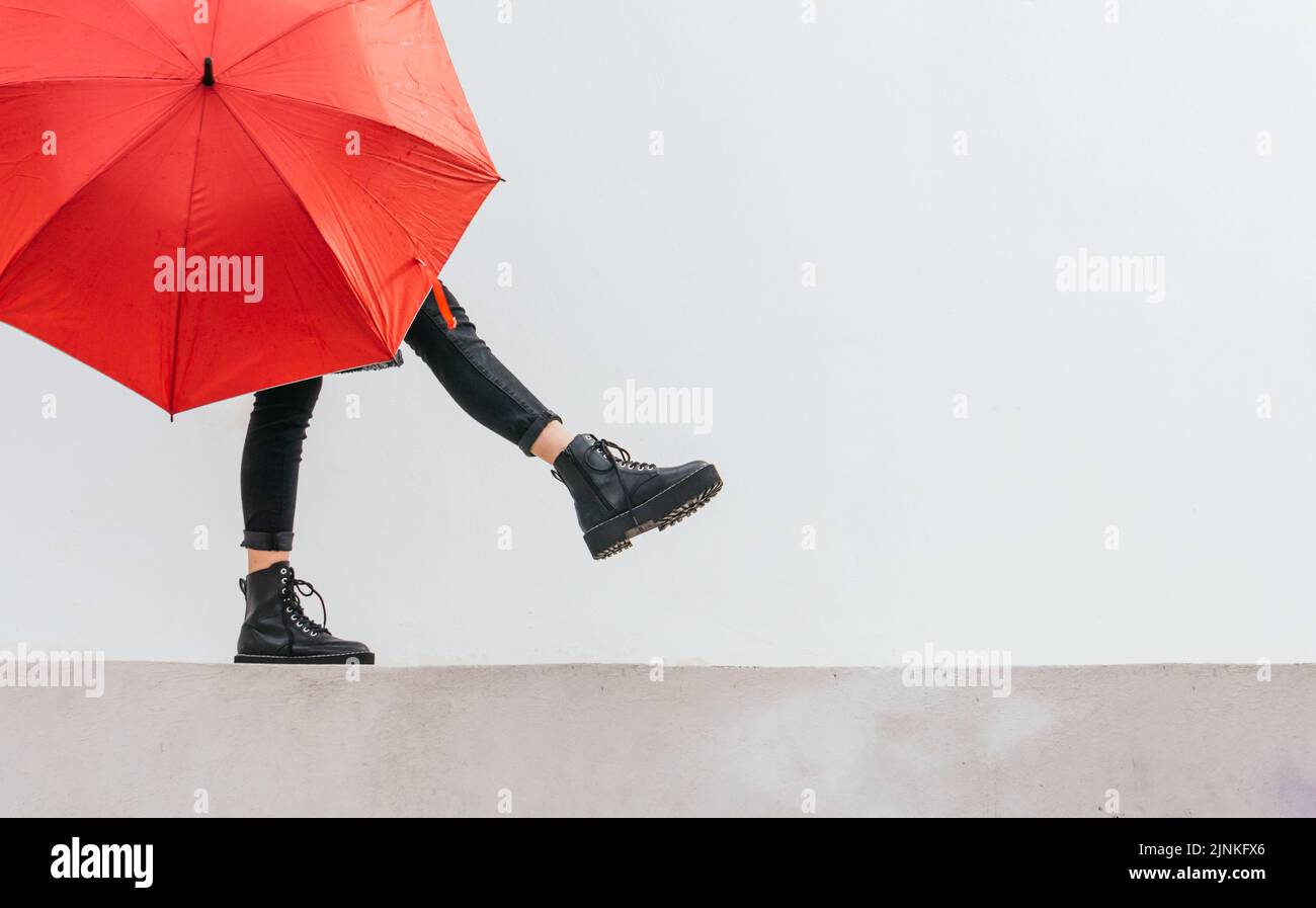 walk, umbrella, balance, walks, umbrellas, balances Stock Photo Alamy