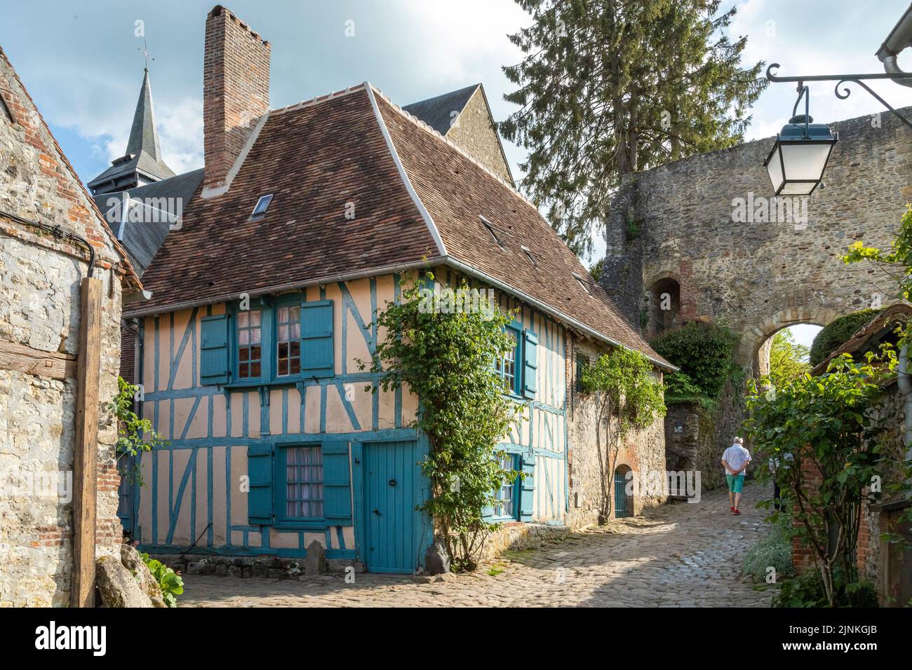 France, Oise, Picardie, Pays de Bray, Gerberoy, labelled Les Plus Beaux Villages de France (The Most Beautiful Villages of France), the gate tower and Stock Photo