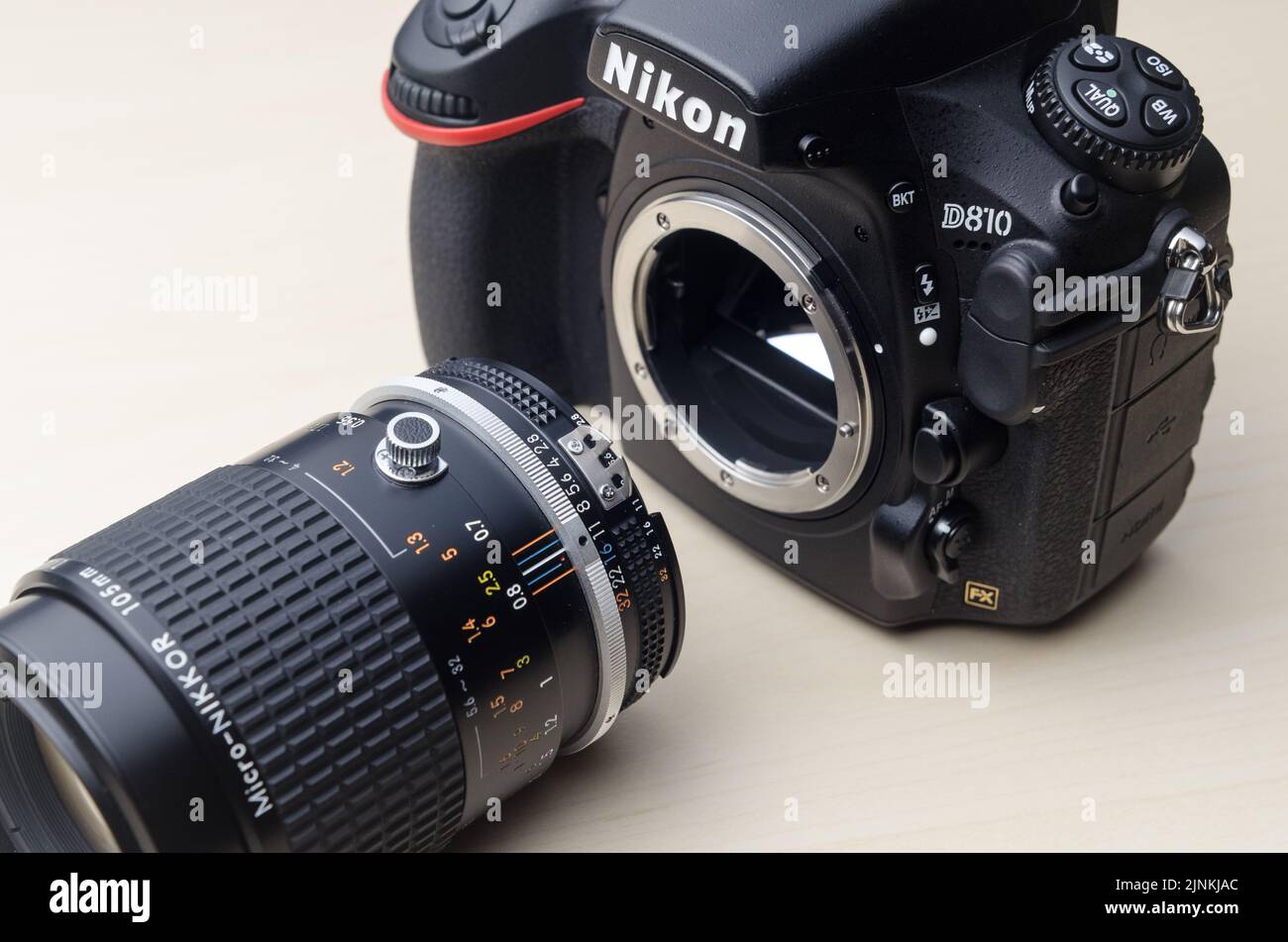 Nikon D810 DSLR professional digital single lens reflex camera with Micro Nikkor 105mm 2.8