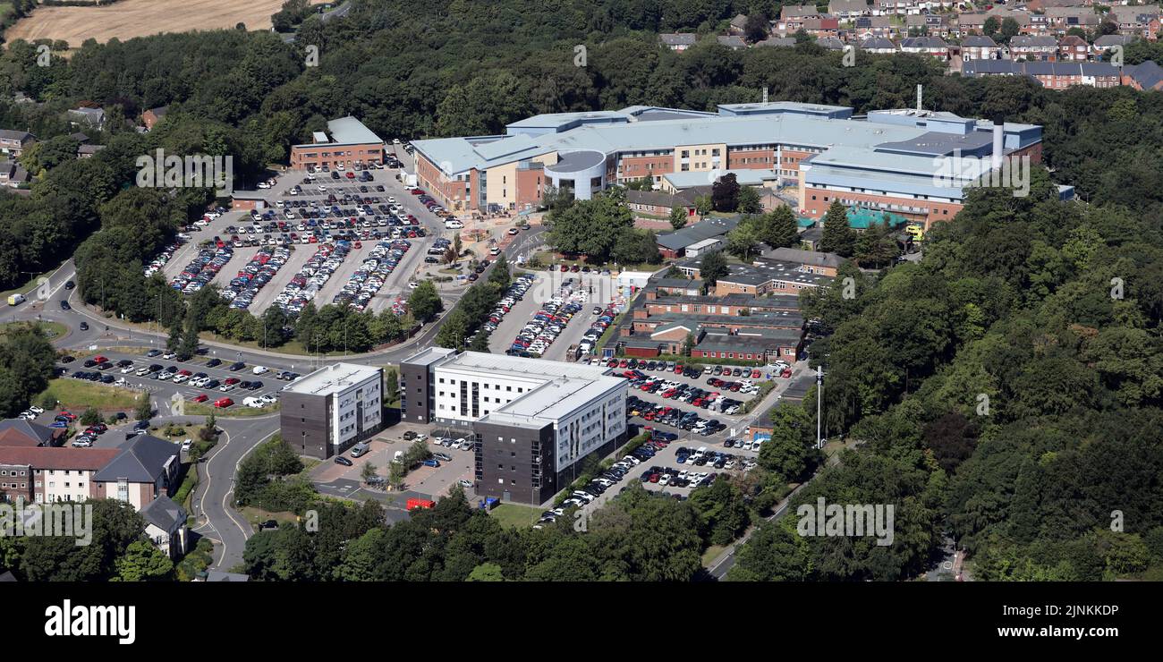 Aerial view of University Hospital of North Durham. In the immediate foreground is Keenan House & Brackenbury, Ustinov College (Student Halls) Stock Photo