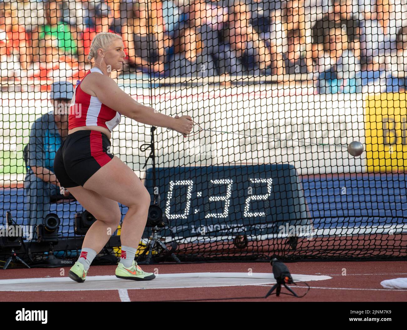 Amber Simpson of Wales competing in the women’s hammer final at the