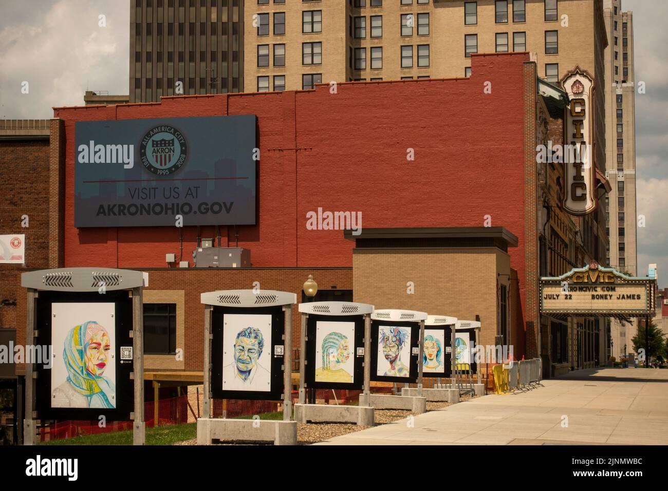 Akron artists hires stock photography and images Alamy
