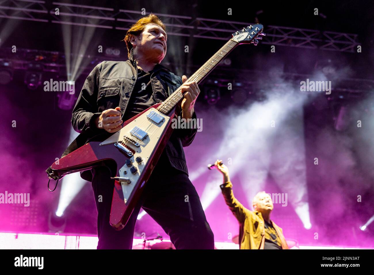 Edinburgh, UK. 12th Aug, 2022. Simple Minds at Princes Street Gardens, Edinburgh on Friday 12th August 2022 as part of the Edinburgh Summer Session concerts.  Band members:  Jim Kerr – lead vocals  Charlie Burchill – electric & acoustic guitar  Ged Grimes – bass guitar  Sarah Brown - backing vocals  Gordy Goudie - additional keyboards & guitar  Cherisse Osei - drums  Berenice Scott - keyboards   Picture: Alan Rennie Credit: Alan Rennie/Alamy Live News Stock Photo