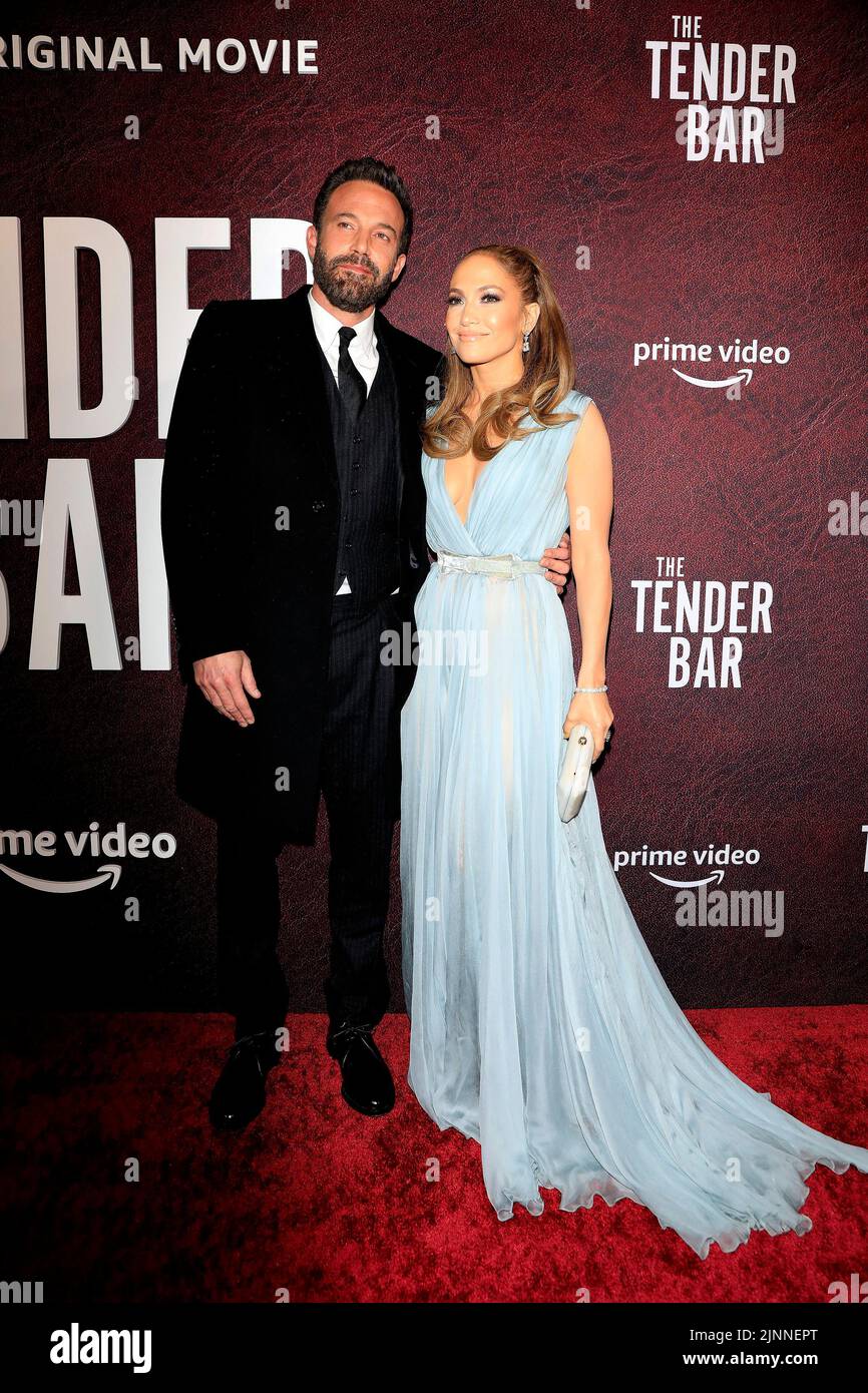 December 12, 2021, Los Angeles, California, USA: LOS ANGELES - DEC 12: Ben Affleck, Jennifer Lopez at the LA Premiere of The Tender Bar at TCL Chinese Theatre IMAX on December 12, 2021 in Los Angeles, CA (Credit Image: © Nina Prommer/ZUMA Press Wire) Stock Photo