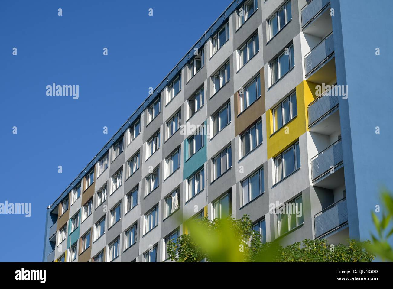 Prefabricated building, Sachsenhausen, Frankfurt am Main, Hesse, Germany Stock Photo