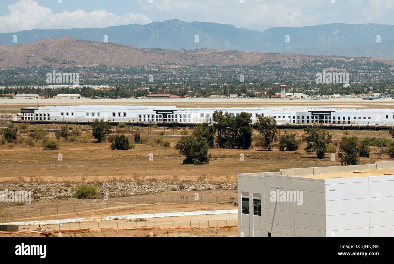 Los Angeles, USA. 12th Aug, 2022. A train of tanker cars sits on the