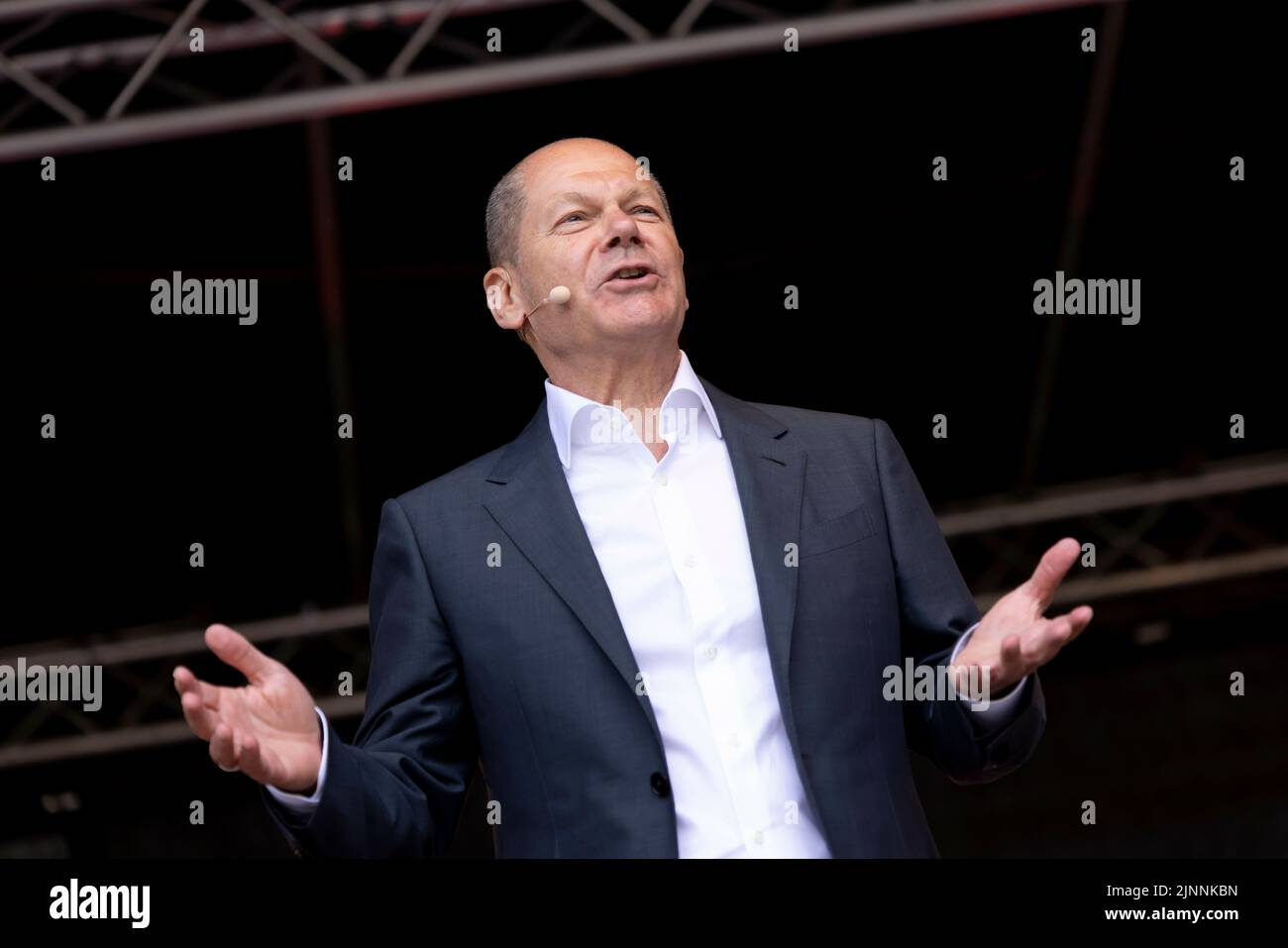 Keel, Deutschland. 06th May, 2022. Chancellor Olaf Scholz, SPD, speaks