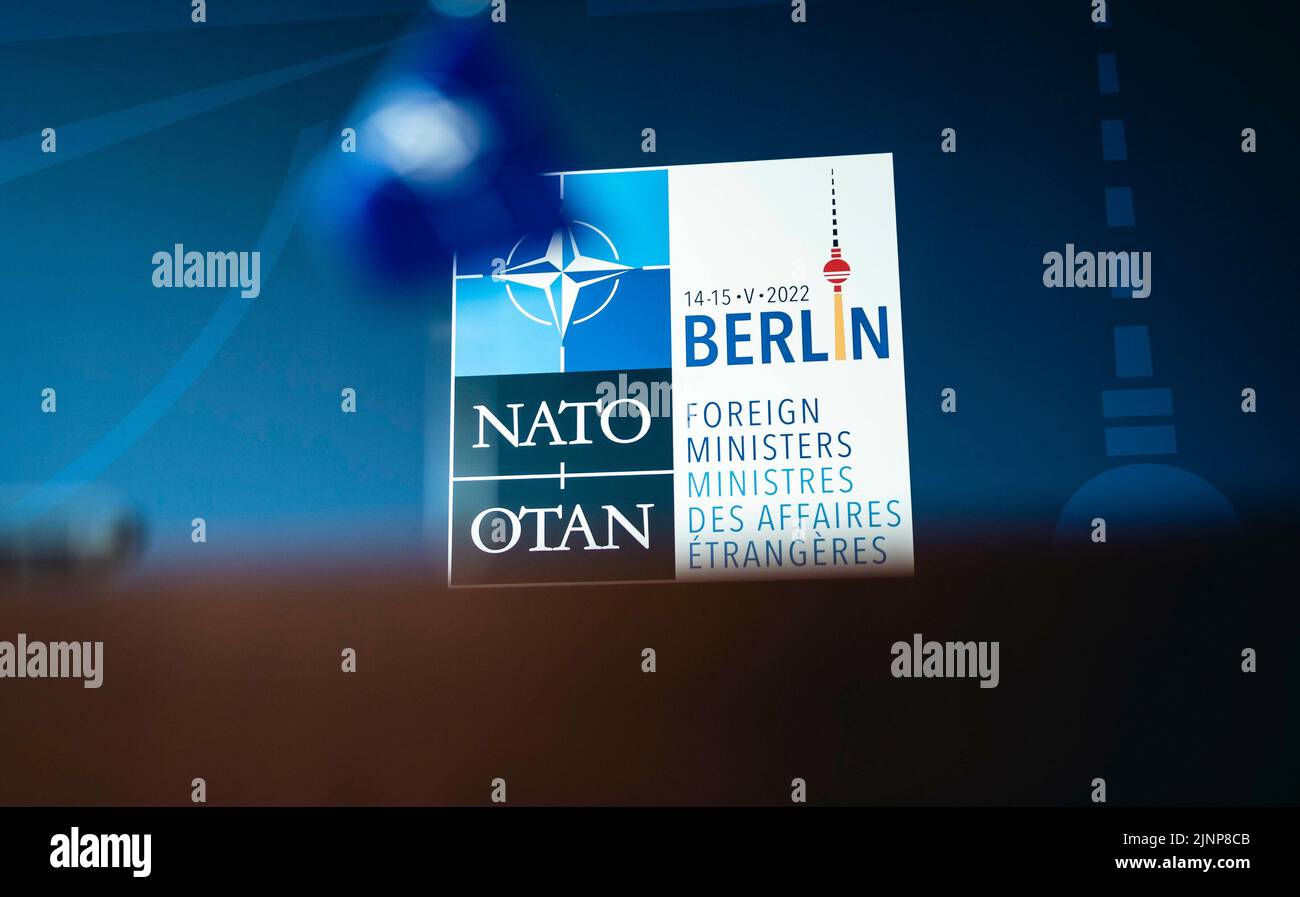 Berlin. 15th May, 2022. NATO logo for the informal meeting of NATO foreign ministers on May 15, 2022 in Berlin. Credit: dpa/Alamy Live News Stock Photo