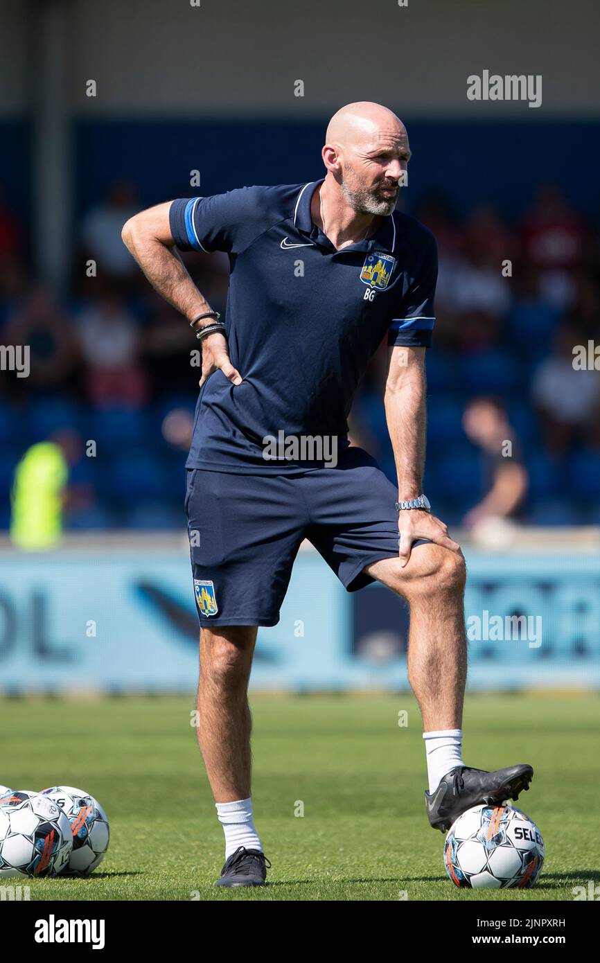Westerlo, Belgium. 13th Aug, 2022. Westerlo's assistant coach Bart Goor  pictured before a soccer match between KVC Westerlo and Standard de Liege,  Saturday 13 August 2022 in Westerlo, on day 4 of