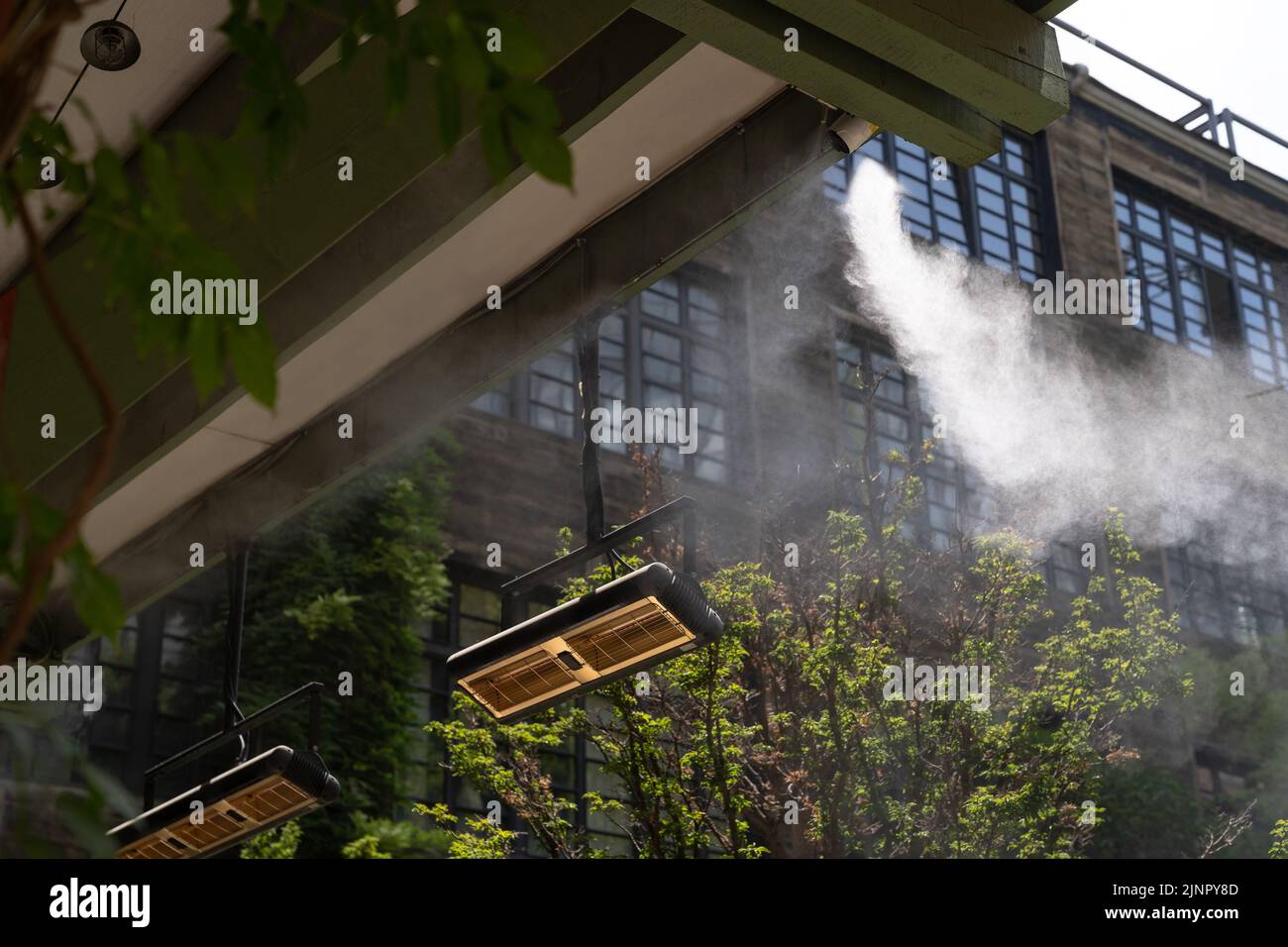 Prevention of overheating or heatstroke. Air conditioning and water