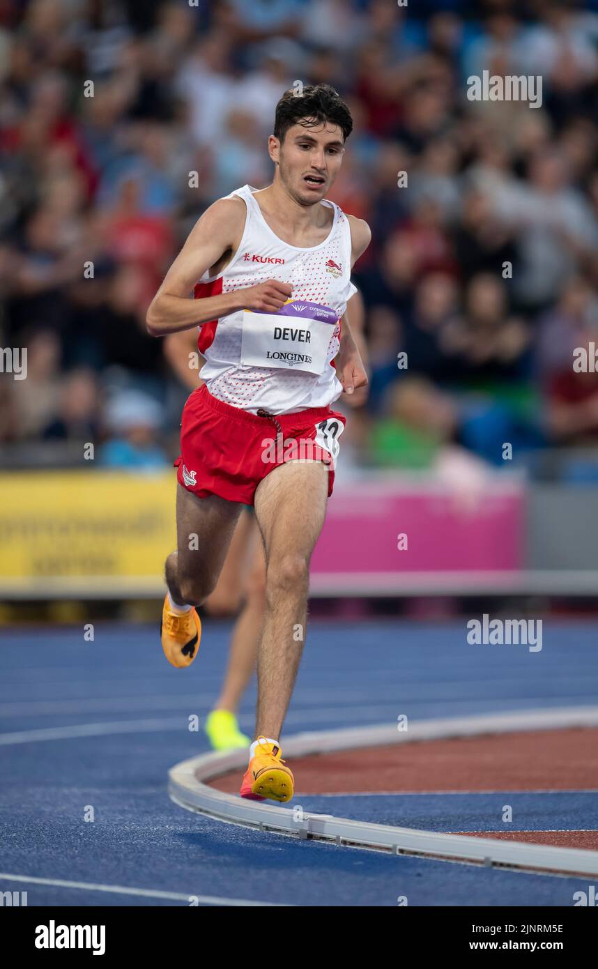 Patrick Dever of England competing in the men’s 5000m final start at ...