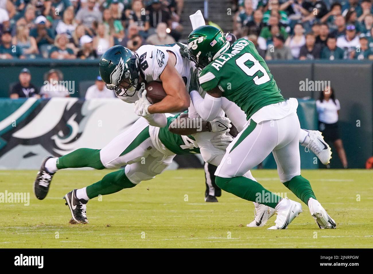 Philadelphia Eagles tight end Jack Stoll (89) lines up for a play during an  NFL preseason football game against the Cleveland Browns, Sunday, Aug. 21,  2022, in Cleveland. (AP Photo/Kirk Irwin Stock