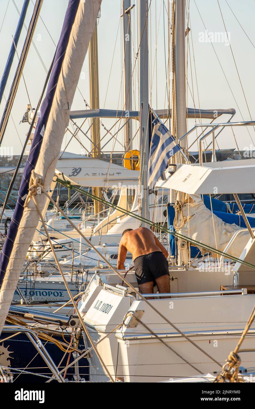 Yachting magazine cover hires stock photography and images Alamy