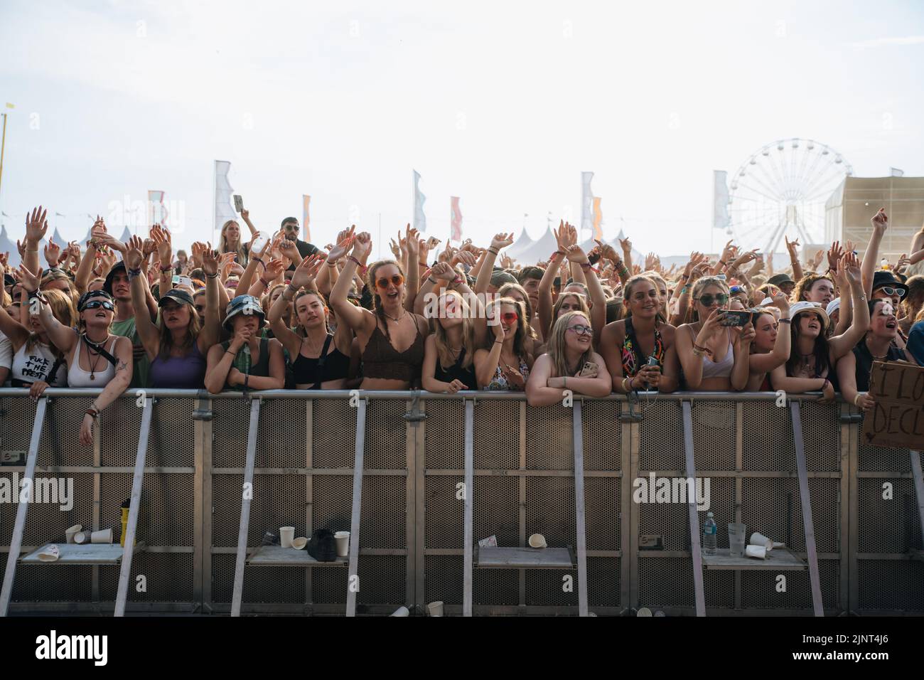 Newquay, Cornwall, UK. 13th August, 2022. Main stage crowd at Boardmasters Festival 2022. Credit: Sam Hardwick/Alamy. Stock Photo
