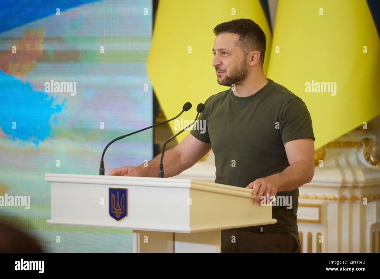 Kyiv, Ukraine. 12th Aug, 2022. Ukrainian President Volodymyr Zelenskyy, delivers remarks during an event to celebrate children rescuers and war heroes to mark International Youth Day in the White Hall of Heroes at the Mariinskyi Palace, August 12, 2022 in Kyiv, Ukraine. Credit: Sarsenov Daniiar/Ukraine Presidency/Alamy Live News Stock Photo