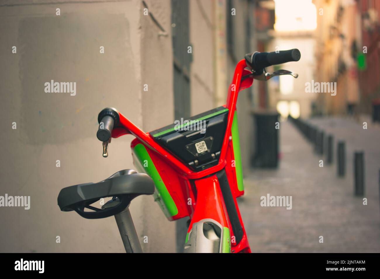 Uber lime hi res stock photography and images Page 2 Alamy
