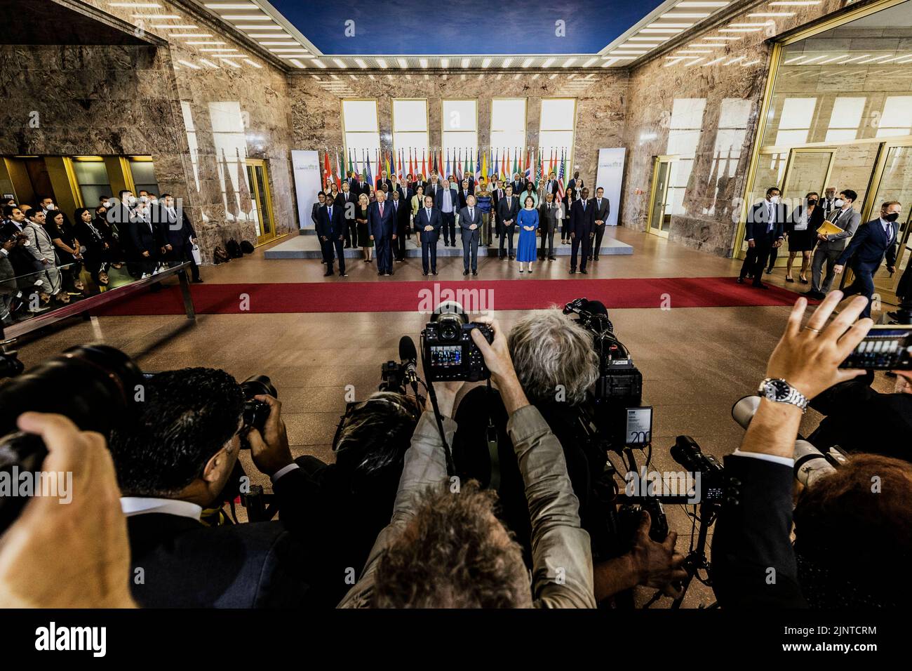 Family photo, taken as part of the Petersberg climate dialogue at the ...