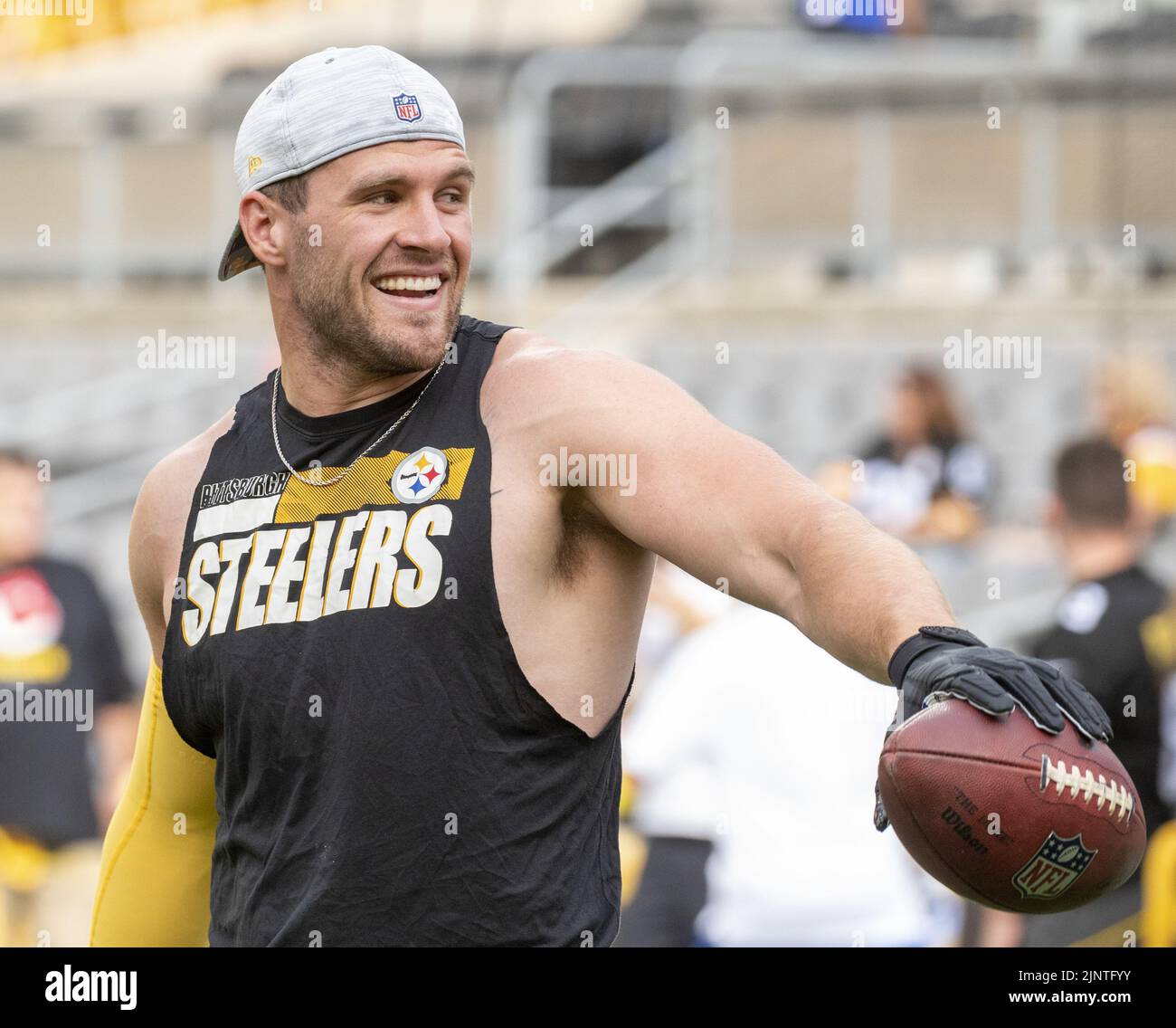 T j watt steelers hi-res stock photography and images - Alamy