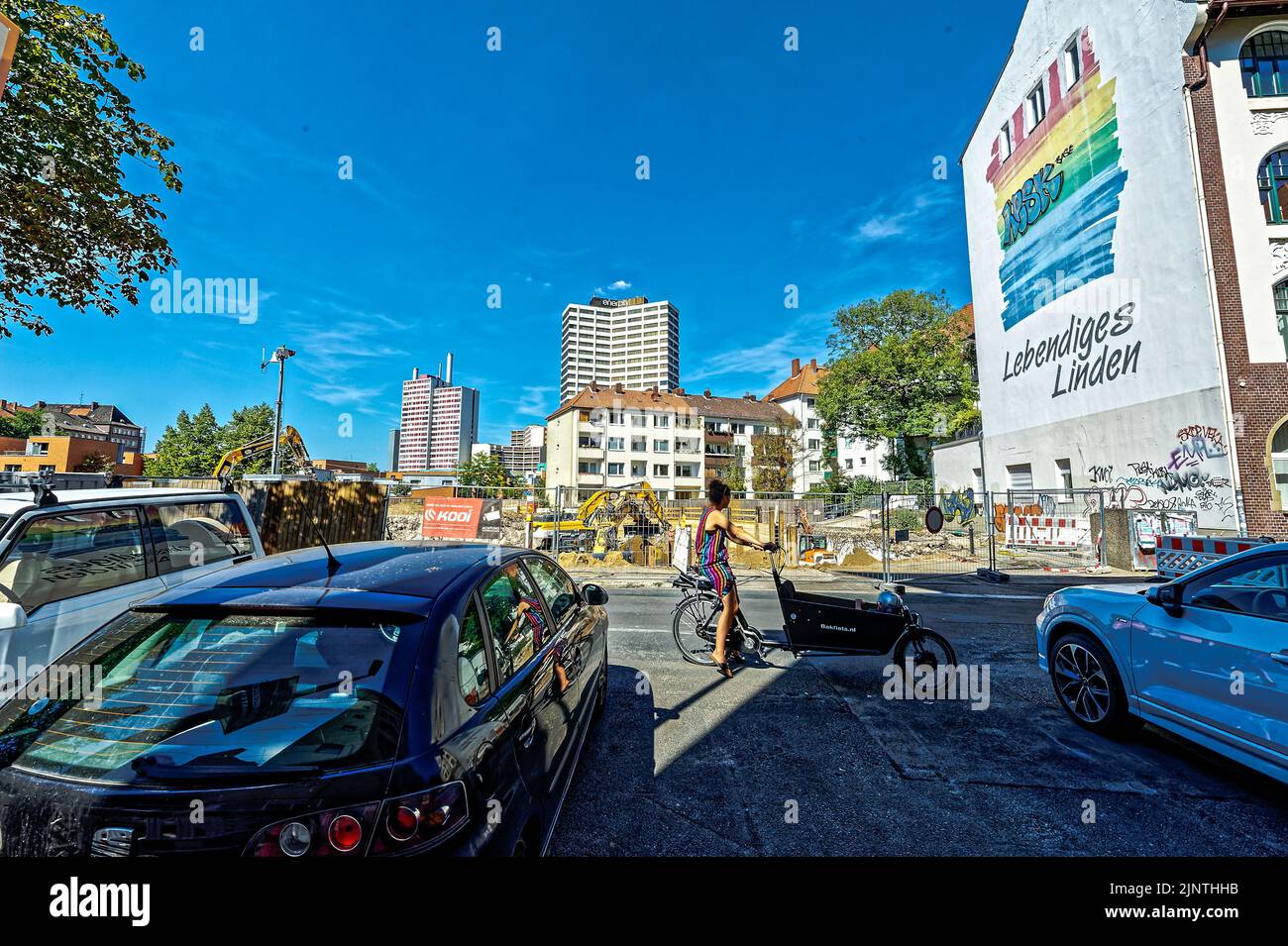 Volksbank turm hi-res stock photography and images - Alamy
