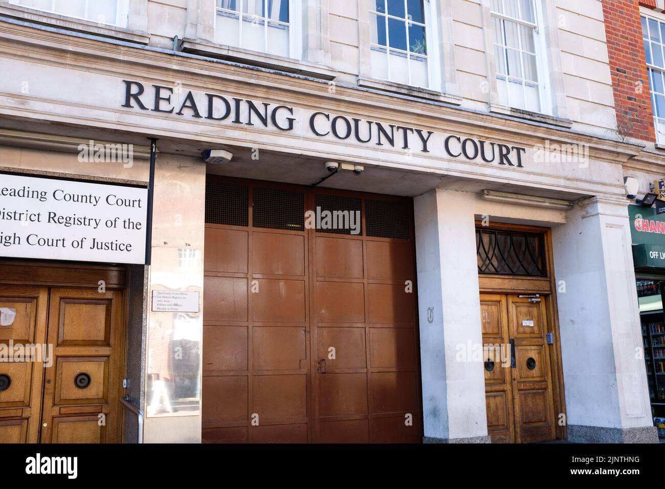An exterior of Reading County Court in Reading, Berkshire, England. Stock Photo