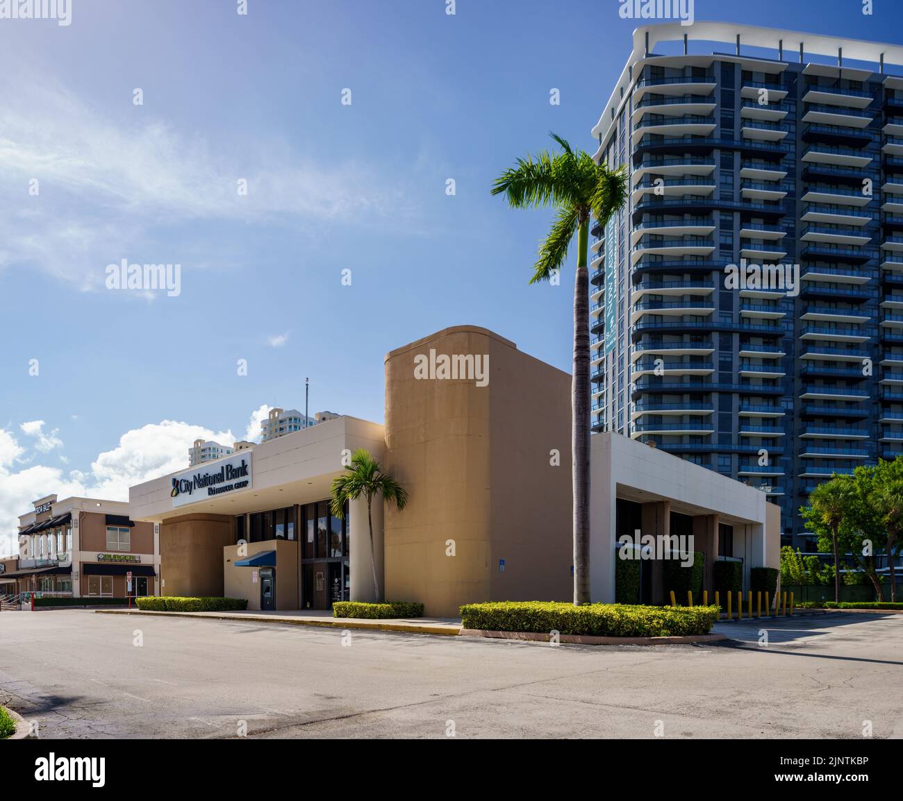 Broward county shopping hi-res stock photography and images - Alamy