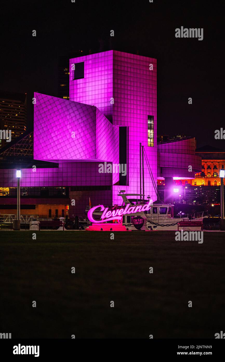 Cleveland Ohio Skyline in Pink for Machine Gun Kelly Concert Stock Photo Alamy