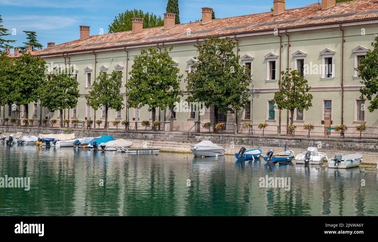 The property called «Former Officers' Pavilion» is located inside the Piazzaforte of Peschiera del Garda, Verona province, Veneto, northern Italy, Eur Stock Photo