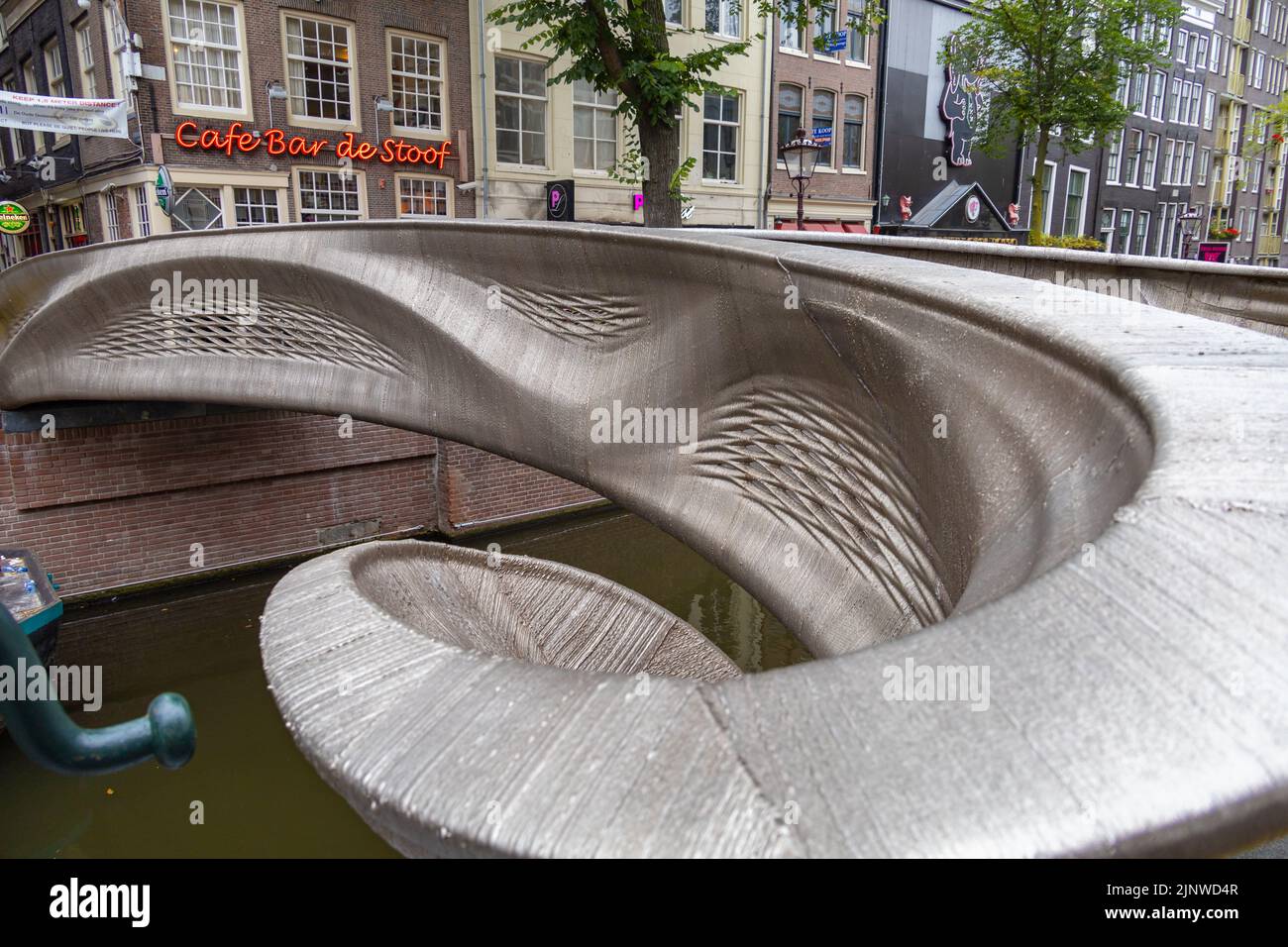3D Printing A Steel Bridge in Amsterdam