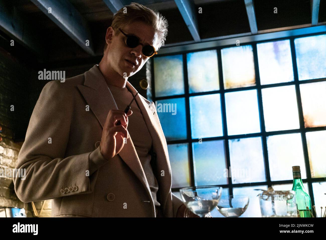 BOYD HOLBROOK in THE SANDMAN (2022), directed by MIKE BARKER, ANDRES BAIZ and CORALIE FARGEAT. Credit: Netflix / Warner Bros. Television / Album Stock Photo