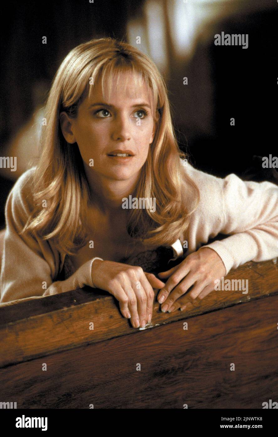 KELLY PRESTON in ADDICTED TO LOVE (1997), directed by GRIFFIN DUNNE. Credit: OUTLAW / Album Stock Photo