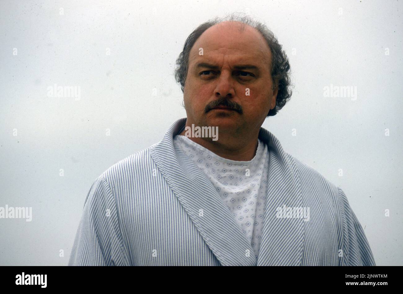 DENNIS FRANZ in CITY OF ANGELS (1998), directed by BRAD SILBERLING. Credit: WARNER BROS. / Album Stock Photo