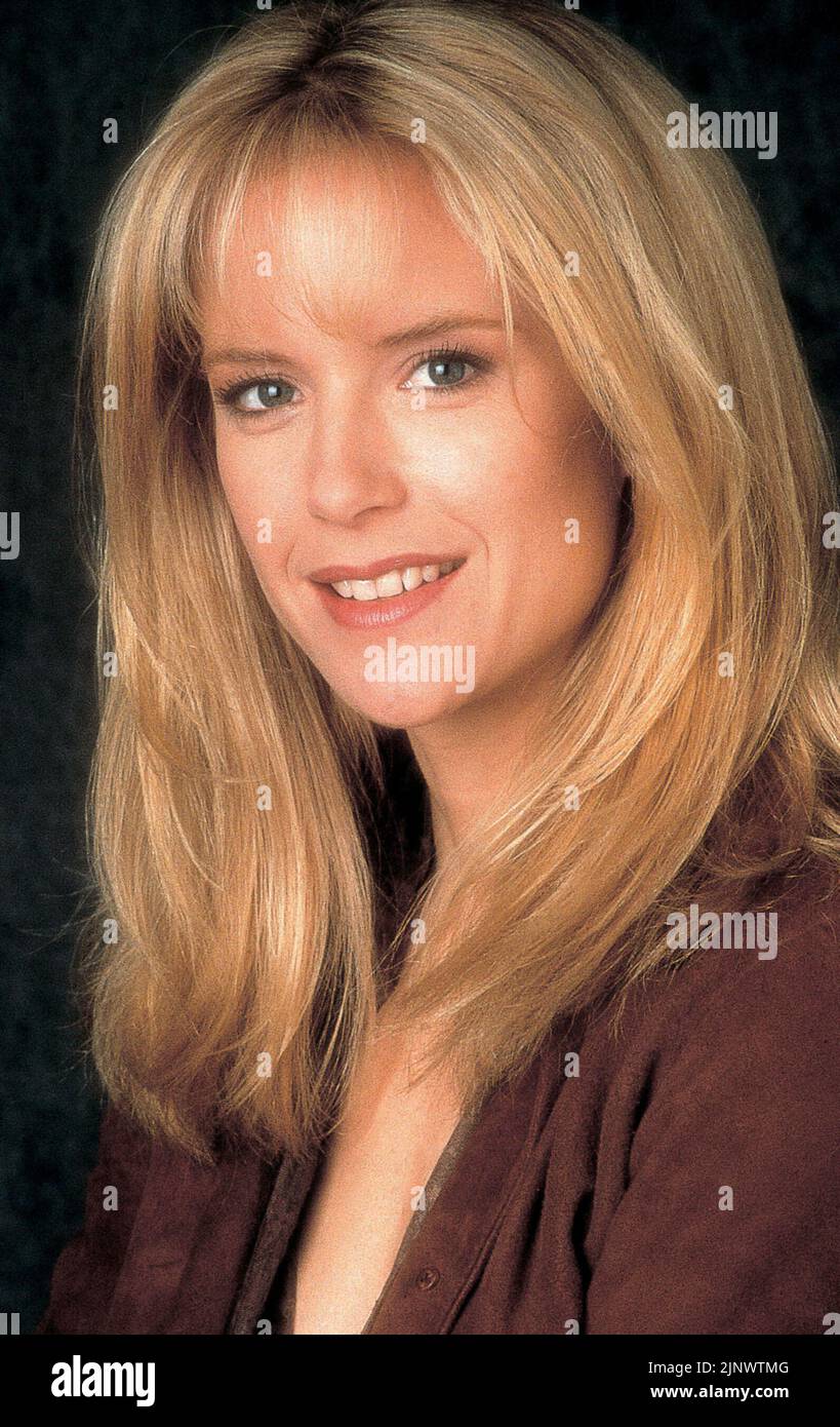 KELLY PRESTON in ADDICTED TO LOVE (1997), directed by GRIFFIN DUNNE. Credit: OUTLAW / Album Stock Photo