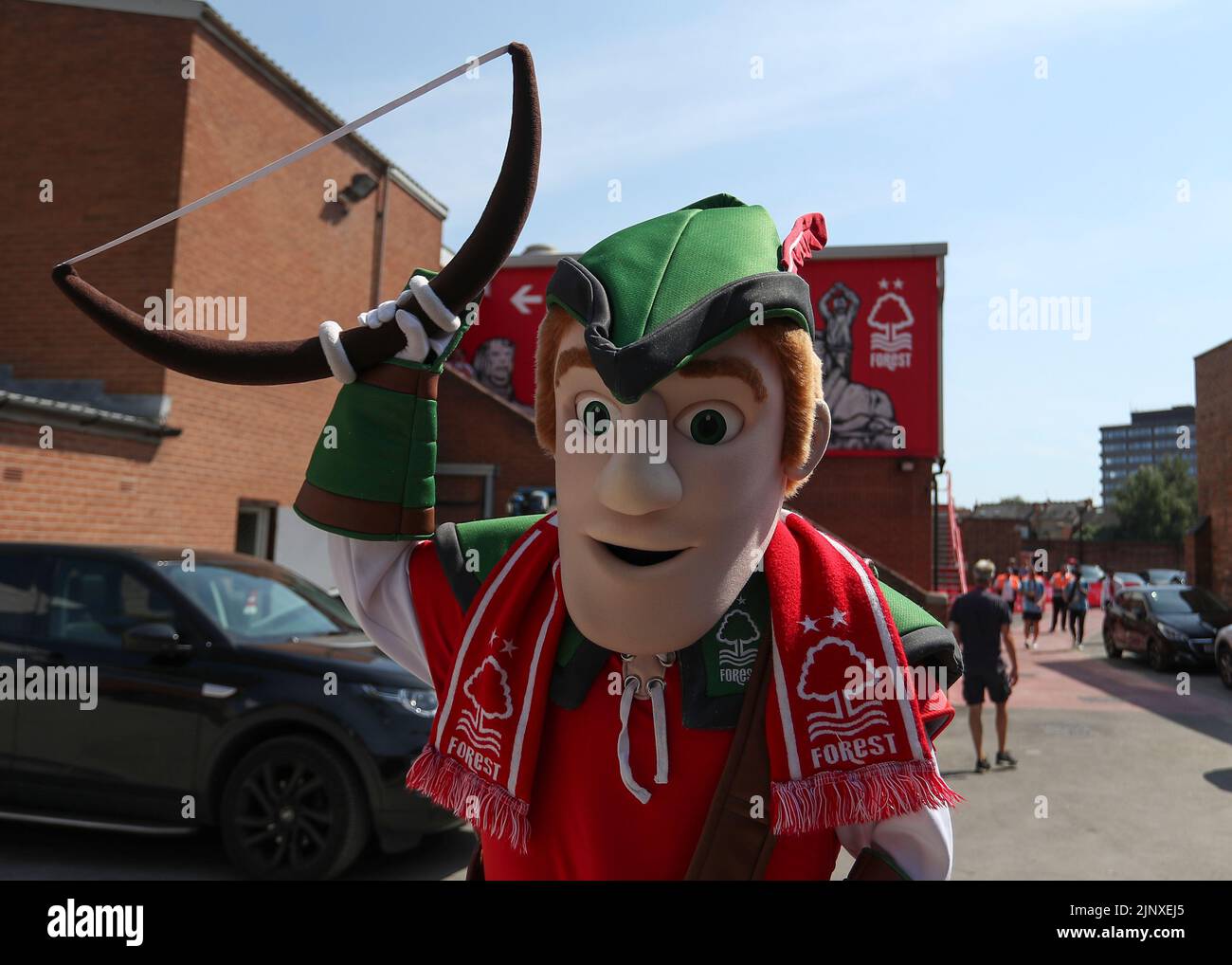 Nottingham forest mascot hires stock photography and images Alamy