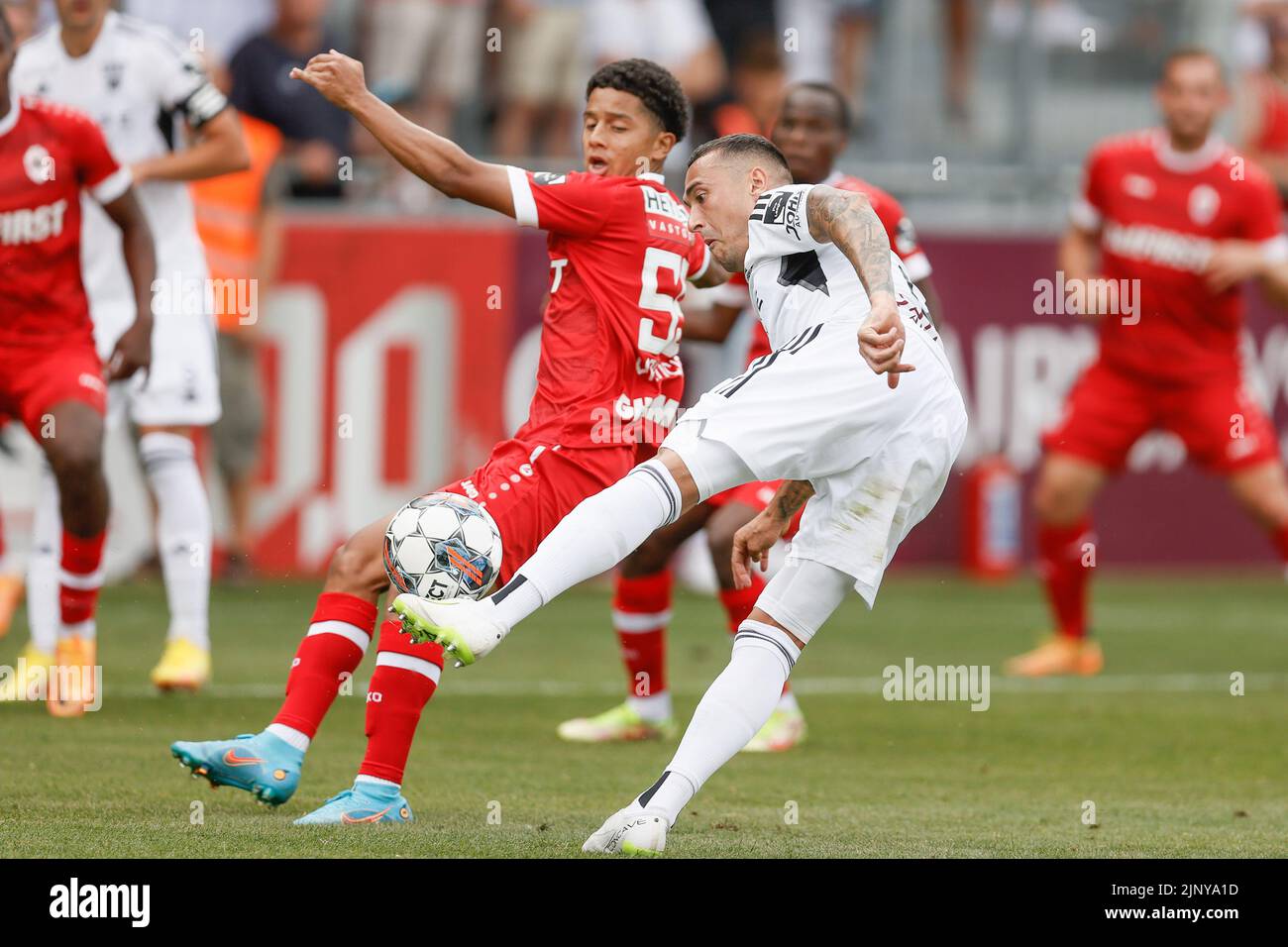 Eupen's Jason Davidson pictured in action during a soccer match between KAS Eupen and Royal Antwerp FC RAFC, Sunday 14 August 2022 in Eupen, on day 4 of the 2022-2023 'Jupiler Pro League' first division of the Belgian championship. BELGA PHOTO BRUNO FAHY Stock Photo