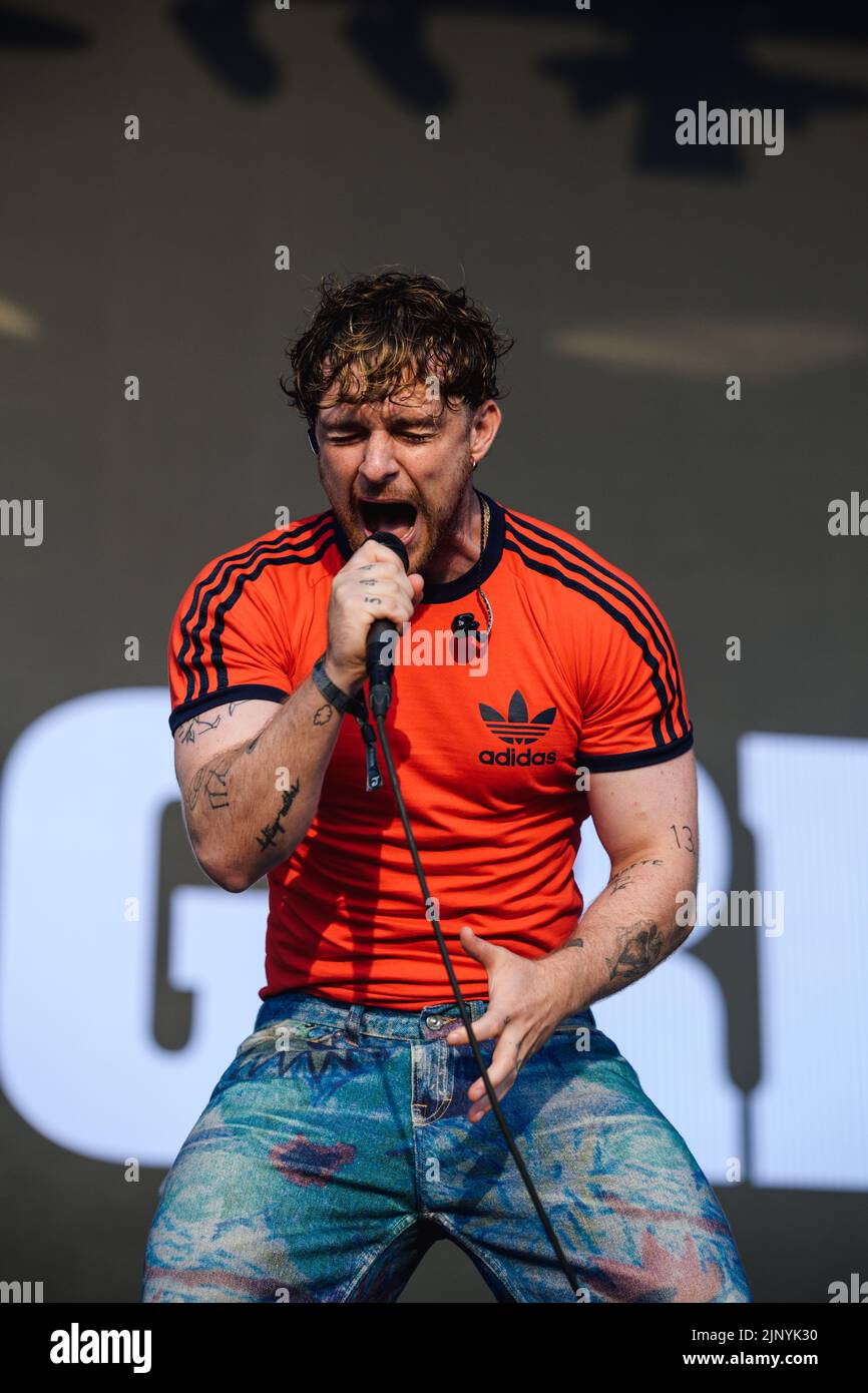 Newquay, Cornwall, UK. 14th August, 2022. Tom Grennan performing on ...