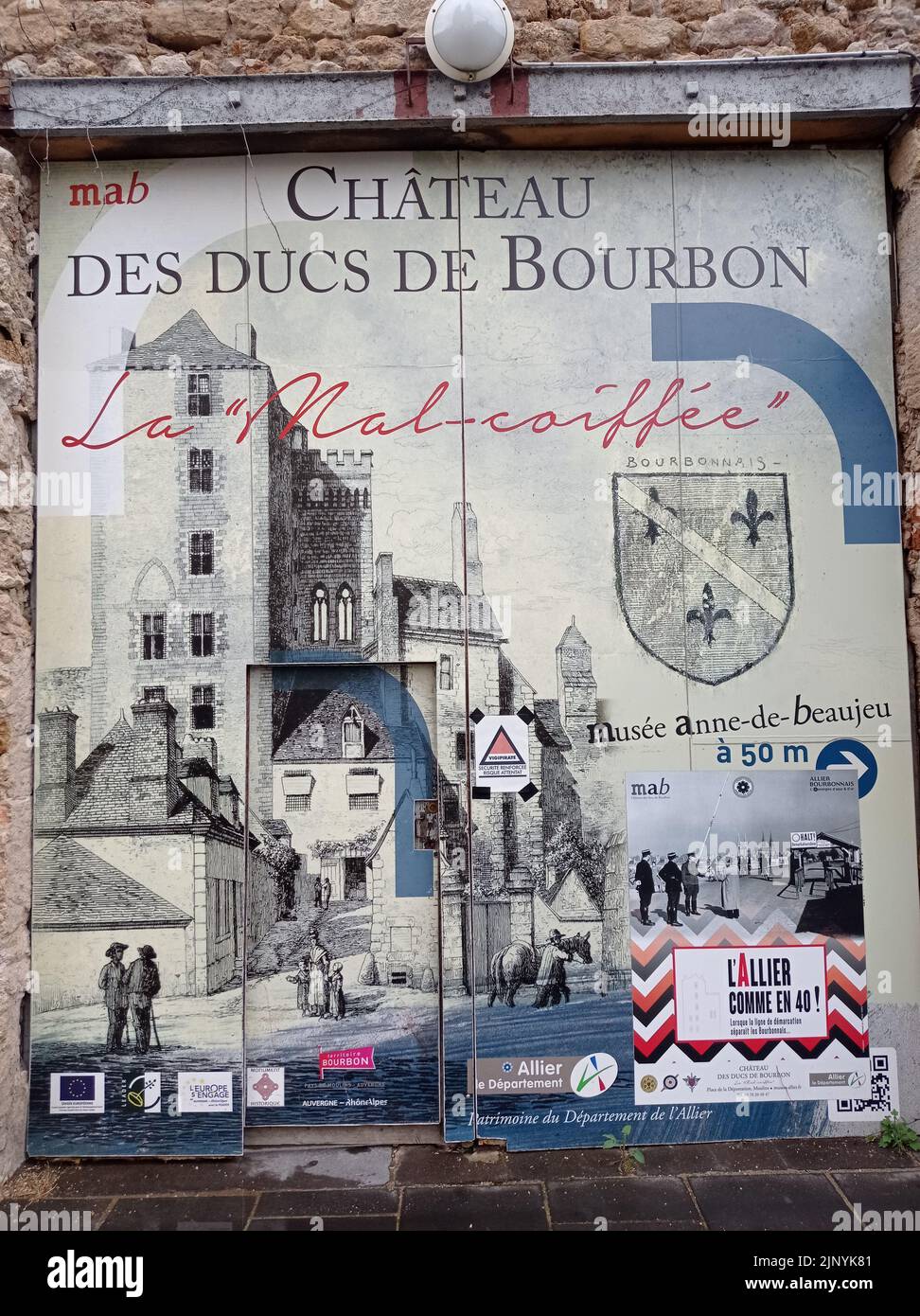 La ville de Moulins, Histoire de la II e Guerre Mondiale, Allier, France Stock Photo