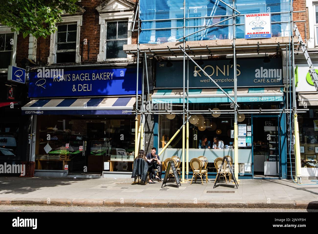 Ronis bagel bakery hires stock photography and images Alamy