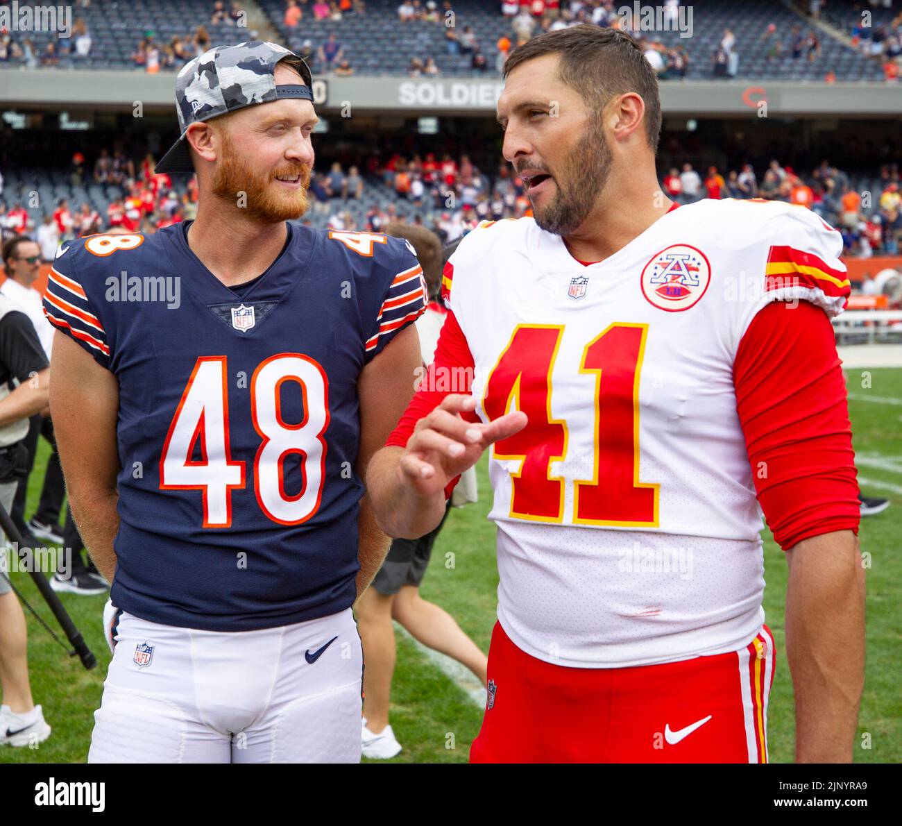 Chicago bears punter hi-res stock photography and images - Alamy