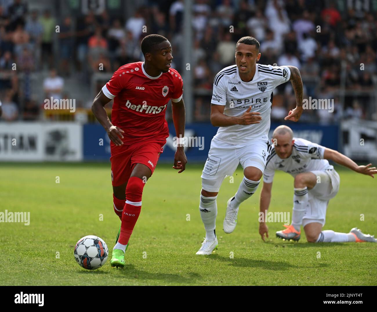 Antwerp's Michel Ange Balikwisha controls the ball during a soccer match between KAS Eupen and Royal Antwerp FC RAFC, Sunday 14 August 2022 in Eupen, on day 4 of the 2022-2023 'Jupiler Pro League' first division of the Belgian championship. BELGA PHOTO JOHN THYS Stock Photo